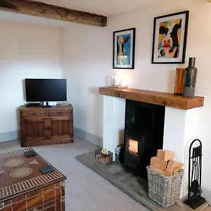 Our House Yorkshire , - Children And Doggy Friendly Holiday home Bentham