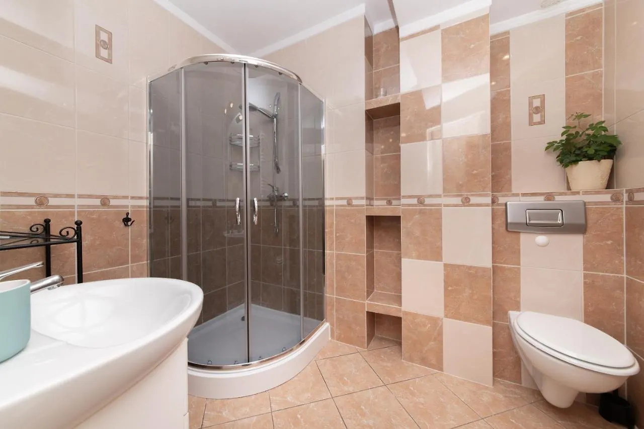 Homestay Villa Tara Gdansk